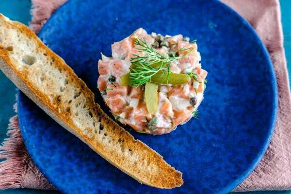 Salmon tartare