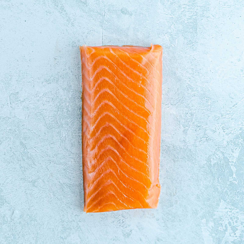 By Amazon Scottish Smoked Salmon Slices - 200g Pack, Responsibly Sourced RSPCA Assured Salmon, High In Omega-3