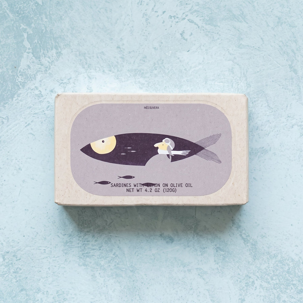 José Gourmet sardines in extra virgin olive oil with lemon, 120g tin